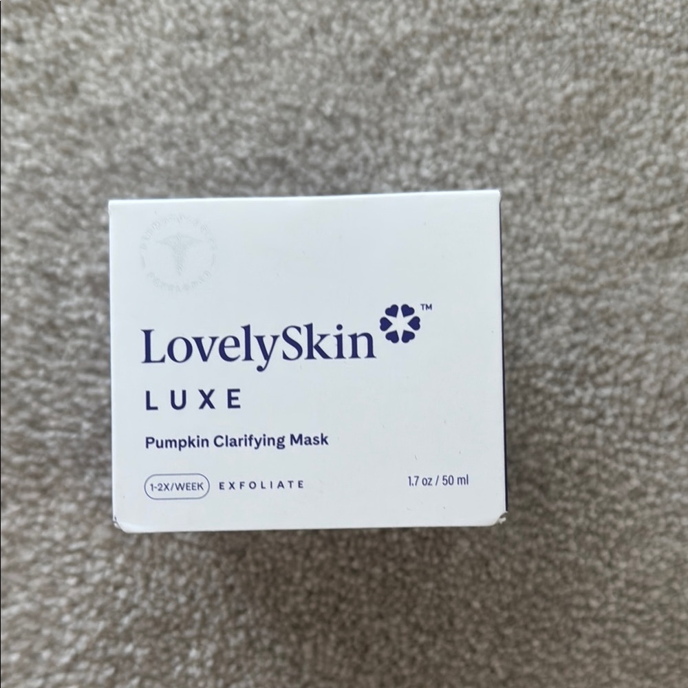 NIB LovelySkin Luxe Pumpkin Clarifying Mask